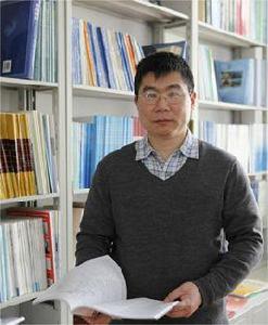 董闖[九三學社大連市副主委]