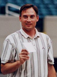 肯&middot;布萊克布恩（Ken Blackburn）