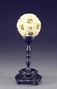 象牙鏤雕多層套球