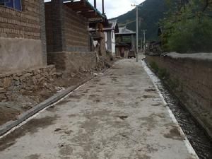 岩瓦自然村 岩瓦自然村