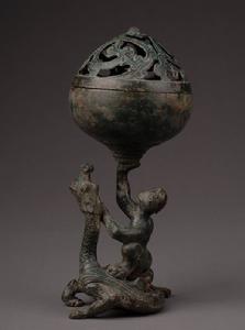 人乘龍座銅熏爐