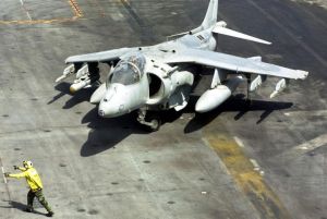 垂直起降戰鬥機 垂直起降戰鬥機