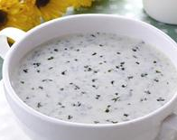 牛奶菠菜湯 牛奶菠菜湯