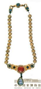 隋嵌珍珠寶石金項鍊 隋嵌珍珠寶石金項鍊
