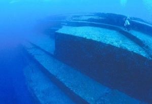 台灣宜蘭北方海底發現神殿及金字塔