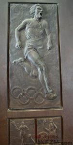 墨爾本板球場中為紀念 1956年墨爾本奧運會樹立的浮雕