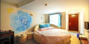 豪華湖景蜜月房