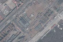 谷歌地圖上長興造船廠顯示中國航母模擬分段