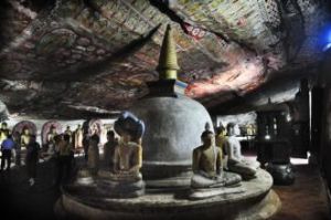 丹布拉佛窟 丹布拉佛窟