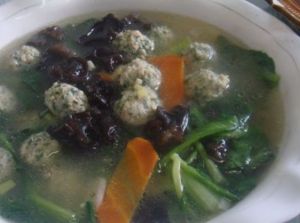 牛肉丸薺菜湯 牛肉丸薺菜湯