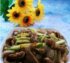 蒜香西葫蘆麵筋 蒜香西葫蘆麵筋