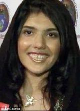 比比&middot;愛莎整容後