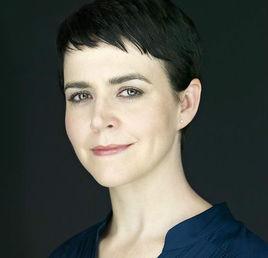 艾米麗·多納霍 艾米麗·多納霍