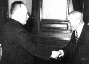 （圖）1958年，陳毅接見日本日中輸出入協會理事長南鄉三郎