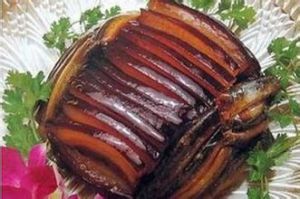 臘肉鰍魚燉粉皮 臘肉鰍魚燉粉皮