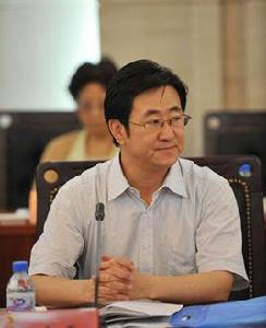 張永平[中國鐵通集團有限公司董事，總經理，黨委副書記]