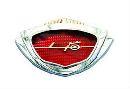 上海牌小轎車 上海牌小轎車