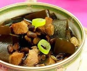 黑豆海帶肉丁湯 黑豆海帶肉丁湯