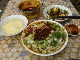 川味麵條 川味麵條