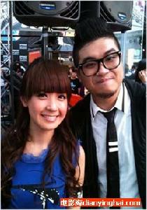 閃著淚光慢慢的決定 閃著淚光慢慢的決定