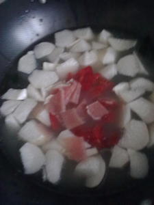 高湯茄汁白蘿蔔燉海帶 高湯茄汁白蘿蔔燉海帶