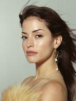 埃曼妞&middot;沃吉亞