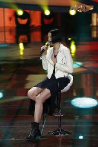 黃莉[中國台灣女歌手]