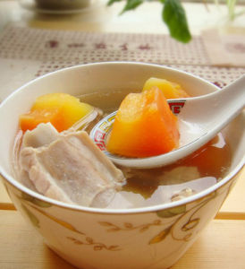 木瓜燜排骨 木瓜燜排骨