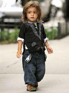 列維·麥康納 列維·麥康納