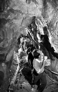 壽山石古礦洞景區 壽山石古礦洞景區