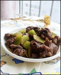 青筍燜鴨塊 青筍燜鴨塊