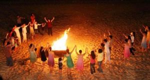 賀州土瑤寨篝火晚會 賀州土瑤寨篝火晚會