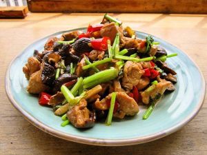 香菇耗油滑雞 香菇耗油滑雞