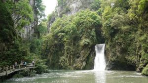 奇峰飛瀑 奇峰飛瀑