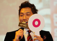 《飛上:靠近太陽》 《飛上:靠近太陽》