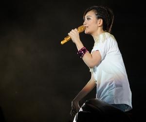 愛的那一頁——梁靜茹2012世界巡迴天津演唱會 愛的那一頁——梁靜茹2012世界巡迴天津演唱會