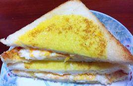 土司煎蛋三明治 土司煎蛋三明治