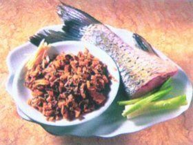 梅菜蒸魚尾 梅菜蒸魚尾