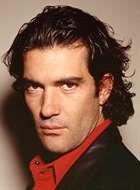 安東尼奧·班德拉斯配音Puss In Boots