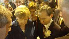 龍宇翔與德國總理默克爾