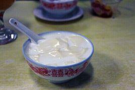 椰汁豆腐花 椰汁豆腐花