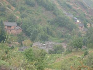 紅瓦房村 紅瓦房村