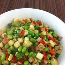 茭白毛豆米炒肉絲 茭白毛豆米炒肉絲