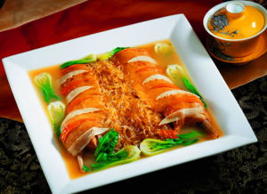 白扒魚翅雞鴨 白扒魚翅雞鴨