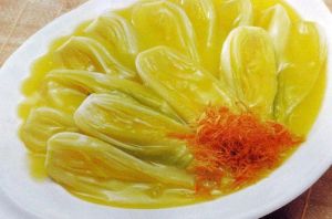 牛奶扒白菜心 牛奶扒白菜心