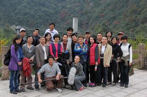 《美麗寓言》劇組合照