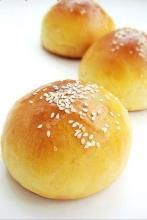 桂花蜜紅豆麵包