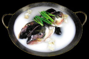 冬筍魚頭窩 冬筍魚頭窩