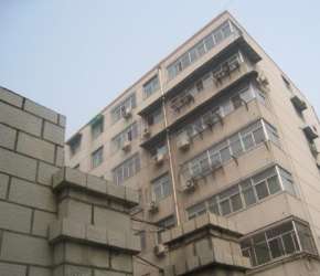 東郡自由派 東郡自由派