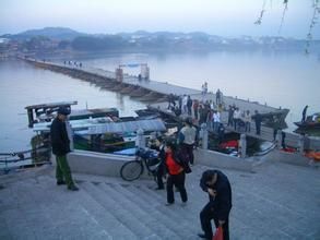 建春門浮橋 建春門浮橋